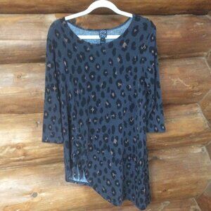 CLARA SUNWOO Black with Tan Animal Print Asymmetrical Pullover Tunic Size Small